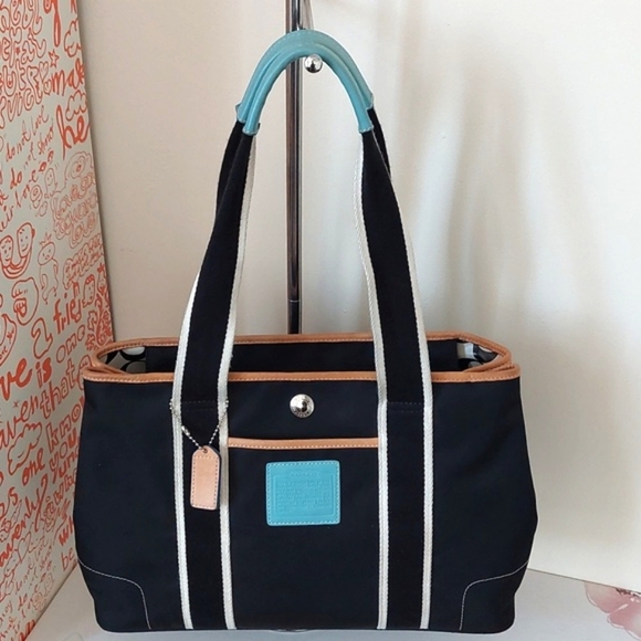 Coach Handbags - Coach canvas tote shoulder bag